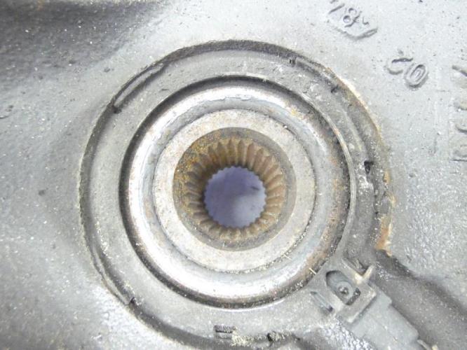 Fusee avant gauche RENAULT LAGUNA 2 PHASE 1 Diesel