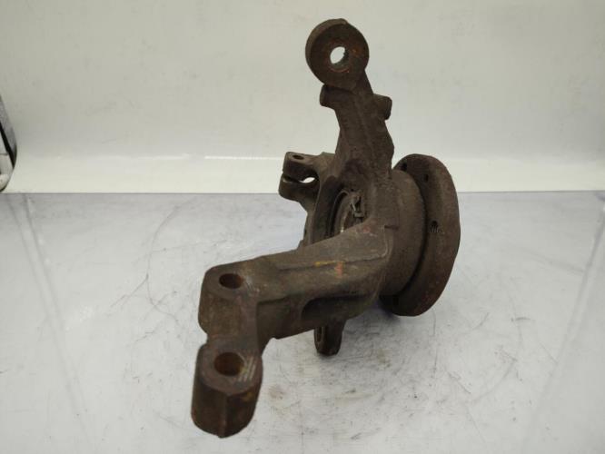 Fusee avant gauche RENAULT MODUS PHASE 1 Diesel