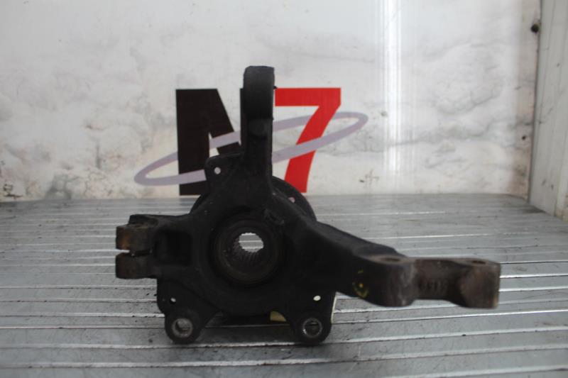 Fusee avant gauche RENAULT MODUS PHASE 2 Diesel