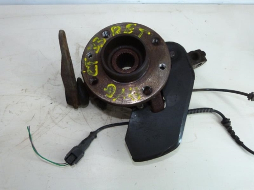 Fusee avant gauche RENAULT TWINGO 2 PHASE 2 Essence