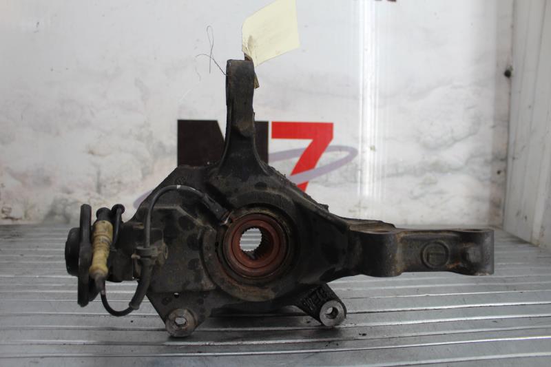 Fusee avant gauche RENAULT ESPACE 4 PHASE 1 Diesel