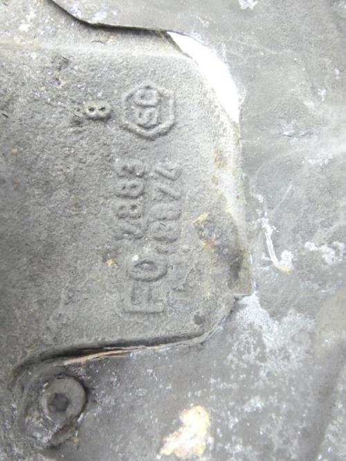 Fusee avant gauche RENAULT VEL SATIS PHASE 2 Diesel