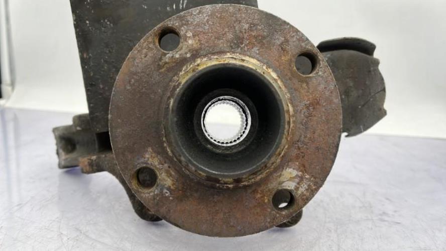 Fusee avant gauche AUDI 80 3 AVANT PHASE 2 BREAK Diesel