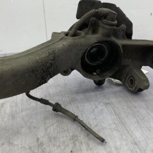 Fusee avant gauche AUDI A4 1 PHASE 1 Diesel