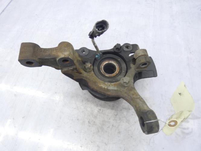 Fusee avant gauche OPEL ZAFIRA A PHASE 1 Diesel