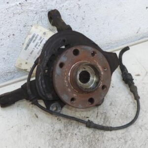 Fusee avant gauche OPEL CORSA C PHASE 1 Essence