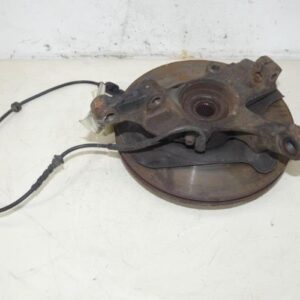 Fusee avant gauche OPEL CORSA D PHASE 1 Diesel