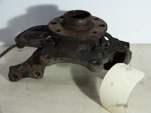 Fusee avant gauche OPEL MERIVA A PHASE 1 Essence