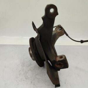 Fusee avant gauche OPEL CORSA D PHASE 1 Diesel