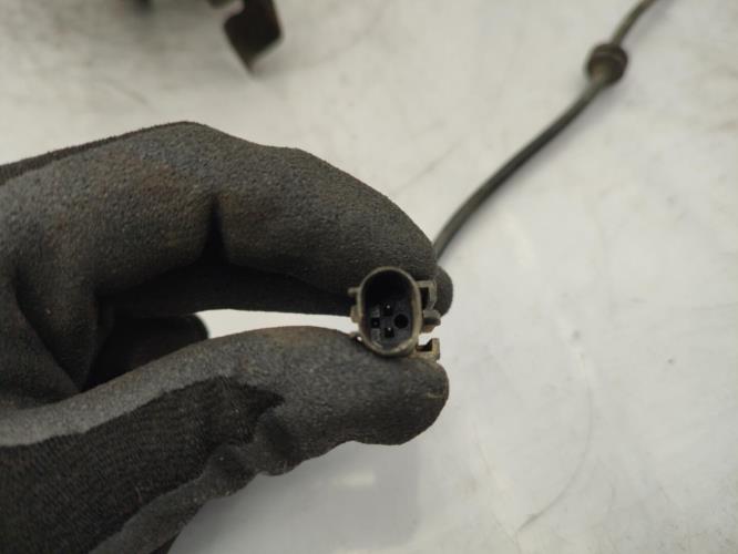 Fusee avant gauche OPEL CORSA D PHASE 2 Diesel