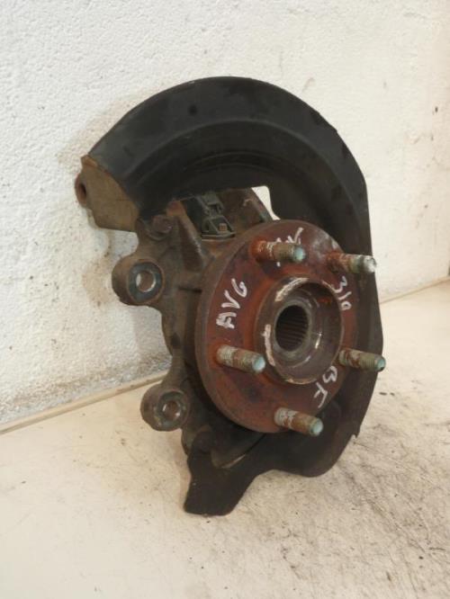 Fusee avant gauche MAZDA 3 2 PHASE 1 Diesel