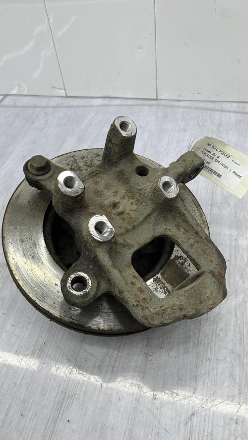 Fusee avant gauche MERCEDES SPRINTER 1 PHASE 2 Diesel