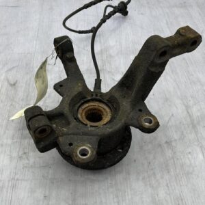 Fusee avant gauche RENAULT CLIO 3 PHASE 2 Diesel