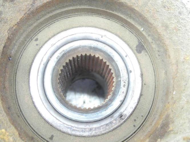 Fusee avant gauche VOLKSWAGEN TRANSPORTER 4 PHASE 2 Diesel