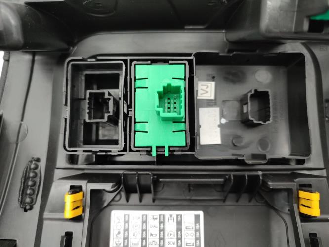 Revetement RENAULT TALISMAN BREAK Diesel