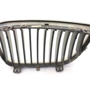 Grille de calandre droite BMW SERIE 1 E87 PHASE 1 Diesel