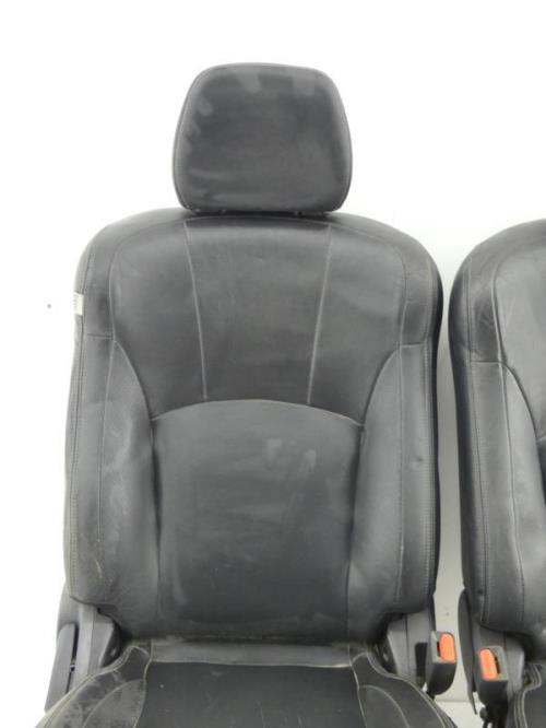 Interieur complet PEUGEOT 4007 Diesel