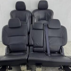 Interieur complet PEUGEOT 4007 Diesel