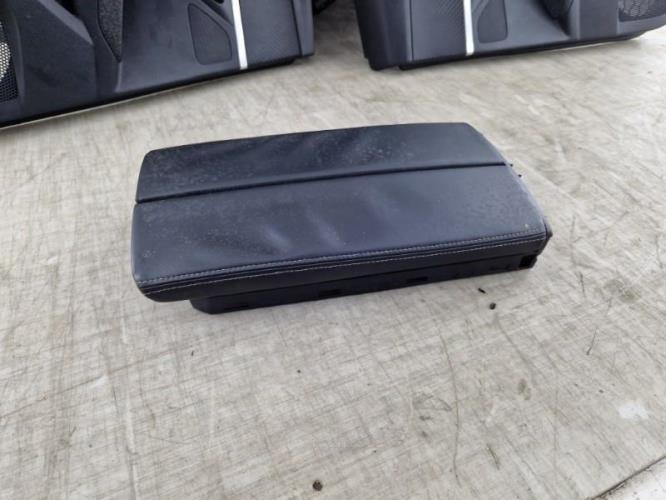 Interieur complet PEUGEOT 3008 2 PHASE 1 Diesel