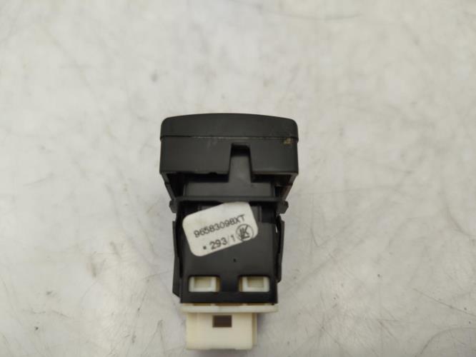 Bouton/Interrupteur PEUGEOT PARTNER 2 PHASE 1 Diesel