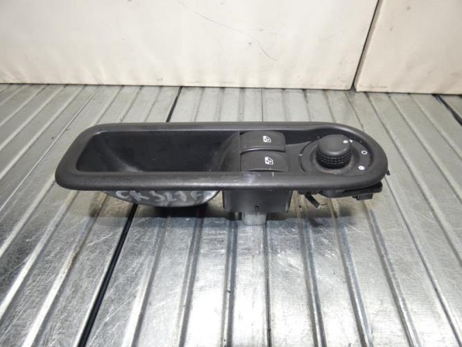 Interrupteur de leve vitre RENAULT CLIO 3 PHASE 2 Diesel