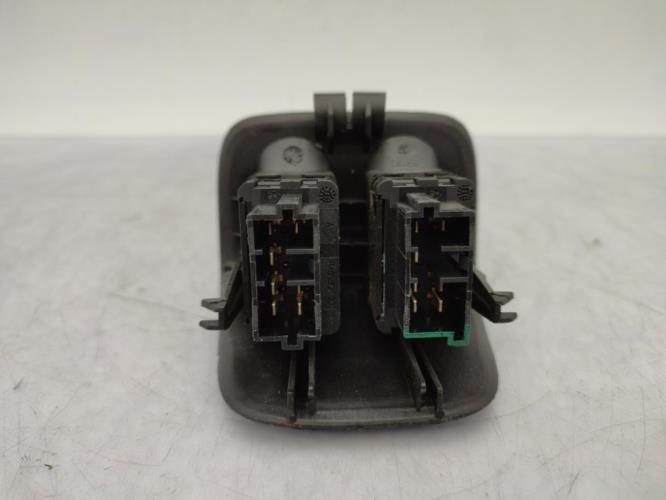 Interrupteur de leve vitre PEUGEOT 206 PHASE 1 Diesel