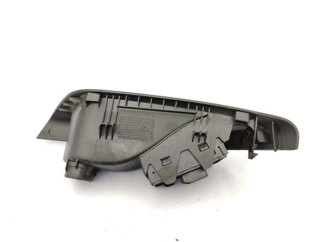 Interrupteur de leve vitre arriere droit OPEL ASTRA K PHASE 1 Essence