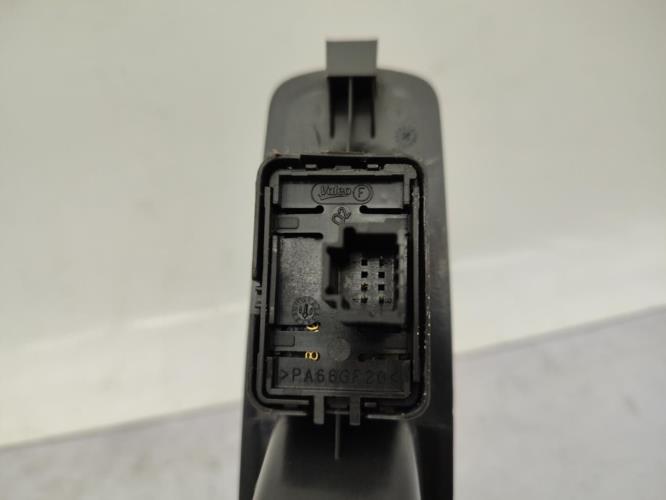 Interrupteur de leve vitre arriere droit RENAULT GRAND SCENIC 3 PHASE 1 Diesel
