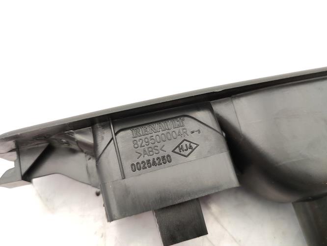 Interrupteur de leve vitre arriere droit RENAULT MEGANE 3 PHASE 1 Diesel