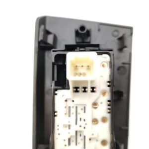 Interrupteur de leve vitre arriere gauche TOYOTA AURIS 2 PHASE 2 Essence