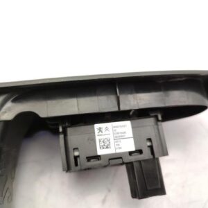 Interrupteur de leve vitre arriere gauche CITROEN C4 2 PHASE 1 Diesel