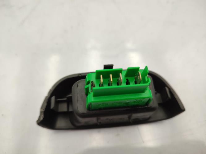 Interrupteur de leve vitre avant droit CITROEN C1 1 PHASE 3 Essence