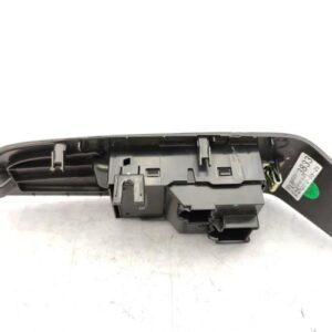 Interrupteur de leve vitre avant droit CHEVROLET MALIBU Diesel