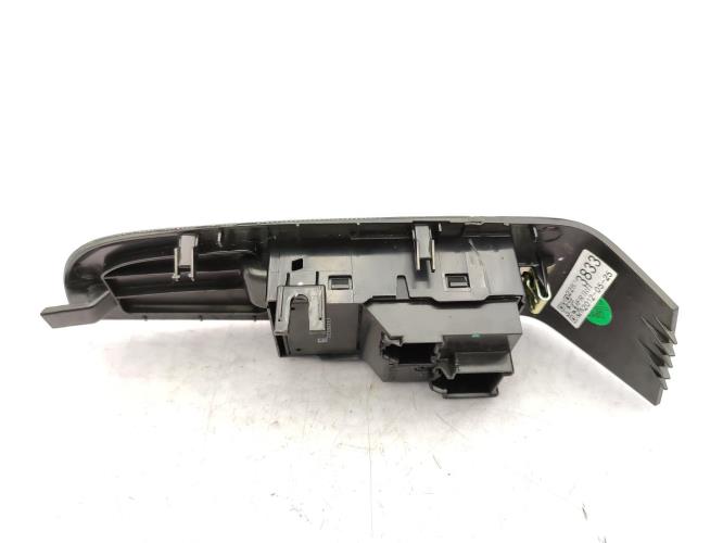 Interrupteur de leve vitre avant droit CHEVROLET MALIBU Diesel