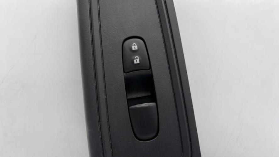 Interrupteur de leve vitre avant droit NISSAN MICRA 5 Essence