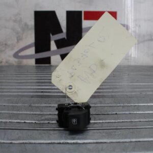 Interrupteur de leve vitre avant droit RENAULT CLIO 4 PHASE 2 Essence