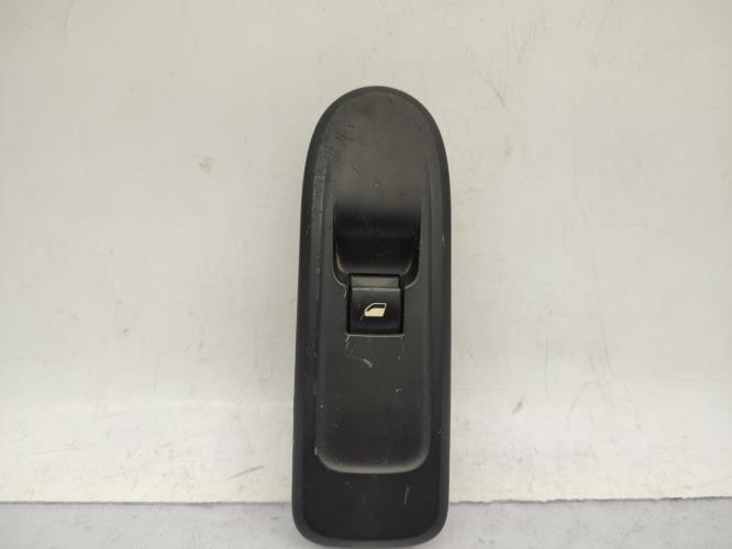 Interrupteur de leve vitre avant droit PEUGEOT 308 1 SW PHASE 1 BREAK Diesel