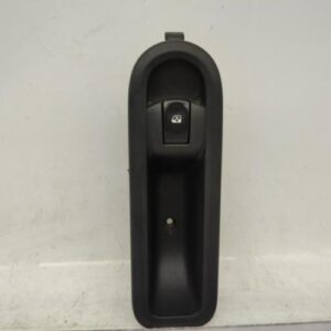Interrupteur de leve vitre avant droit RENAULT TWINGO 2 PHASE 2 Essence
