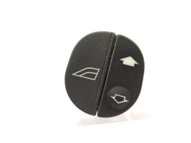 Interrupteur de leve vitre avant droit FORD FIESTA 5 PHASE 1 Diesel