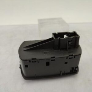 Interrupteur de leve vitre avant gauche OPEL CORSA D PHASE 1 Essence