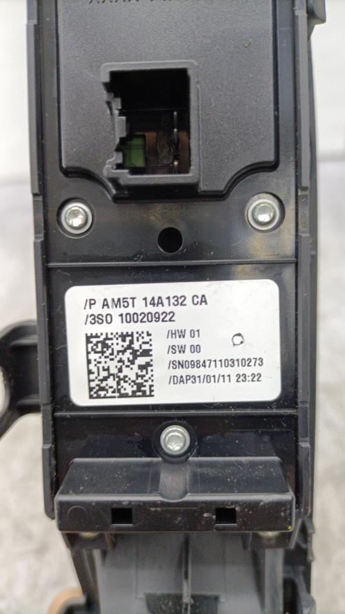 Interrupteur de leve vitre avant gauche FORD FOCUS 3 PHASE 1 Diesel