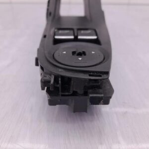 Interrupteur de leve vitre avant gauche FORD FIESTA 6 PHASE 2 Diesel