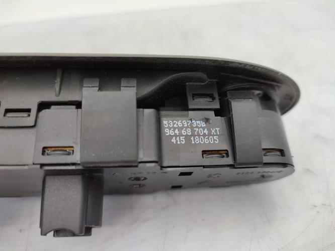 Interrupteur de leve vitre avant gauche PEUGEOT 407 PHASE 1 BREAK