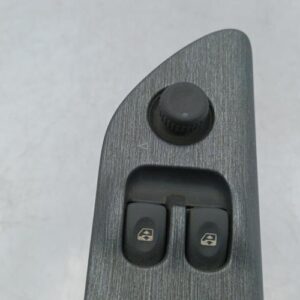 Interrupteur de leve vitre avant gauche RENAULT LAGUNA 1 PHASE 2 Essence