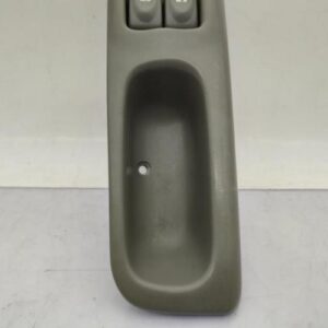 Interrupteur de leve vitre avant gauche RENAULT TWINGO 1 PHASE 3 Essence