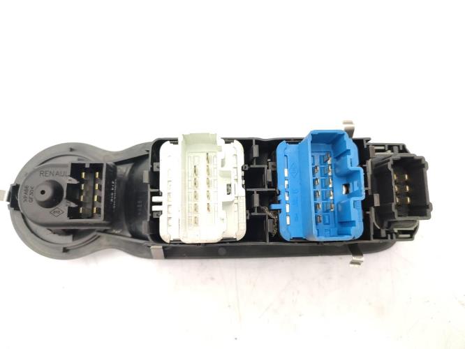 Interrupteur de leve vitre avant gauche RENAULT MODUS PHASE 1 Diesel