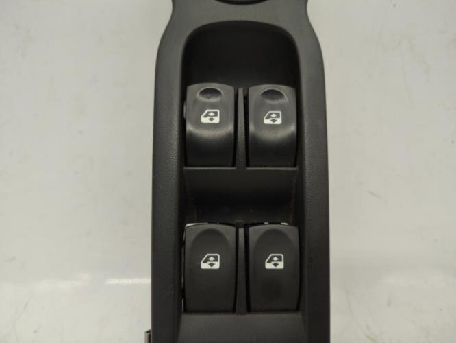 Interrupteur de leve vitre avant gauche RENAULT MODUS PHASE 1