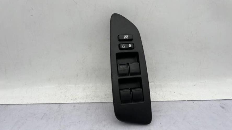 Interrupteur de leve vitre avant gauche TOYOTA AURIS 1 PHASE 1 Diesel