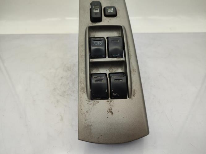 Interrupteur de leve vitre avant gauche TOYOTA PRIUS 2 Essence/Hybride
