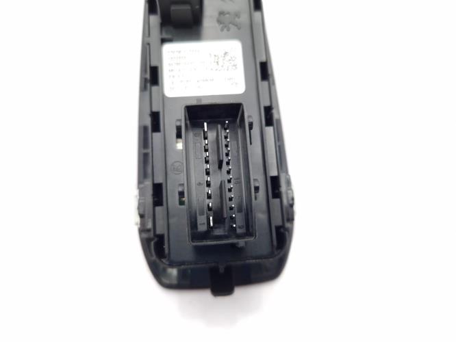 Interrupteur de leve vitre avant gauche PEUGEOT 308 2 PHASE 1 Diesel